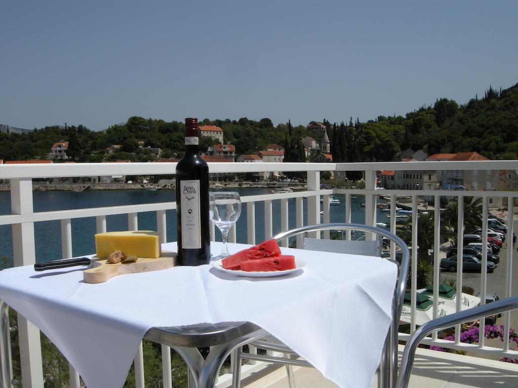 Domenica Apartments Račišće الغرفة الصورة